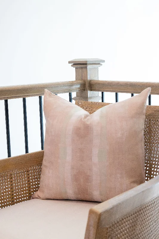 Soft and Fluffy Pillows for Bedroom ComfortDecorative Pillows for Living Room MakeoverVenetian Stripe Antique Oar Luxury Pillow Soft and Fluffy Pillows for Bedroom ComfortDecorative Pillows for Living Room MakeoverVenetian Stripe Antique Oar Luxury Pillow