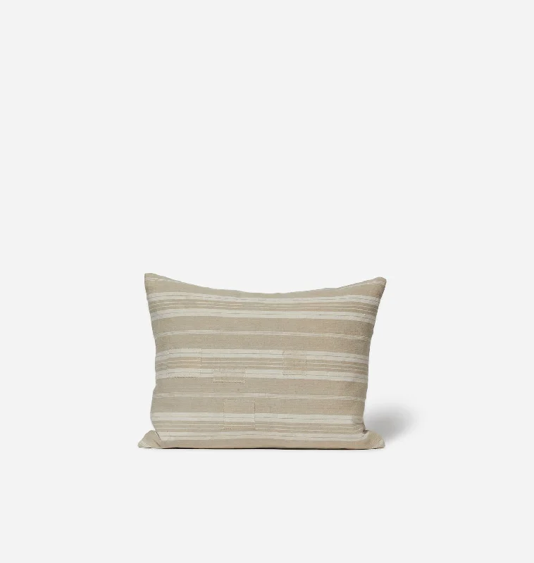 Travel Pillows for Long JourneysPlush Pillows for a Cozy BedArianna Vintage Pillow 15" x 19"