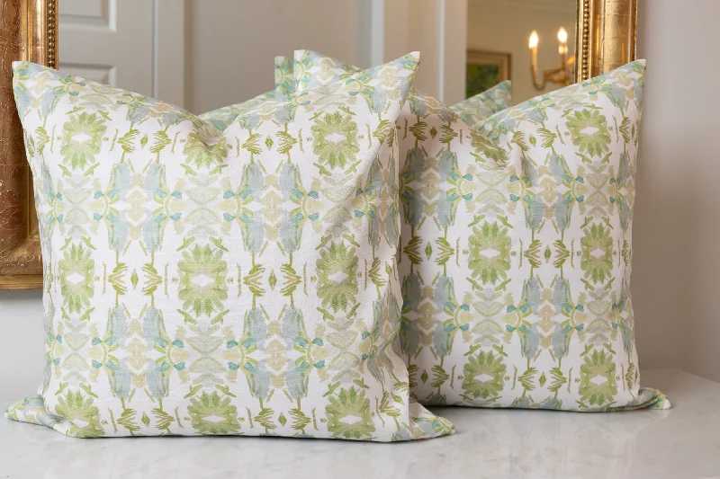Adjustable Pillows for Customized ComfortBolster Pillows for Sofa DecorationWildflowers I White & Apple Green Luxury Pillow Small Repeat Adjustable Pillows for Customized ComfortBolster Pillows for Sofa DecorationWildflowers I White & Apple Green Luxury Pillow Small Repeat