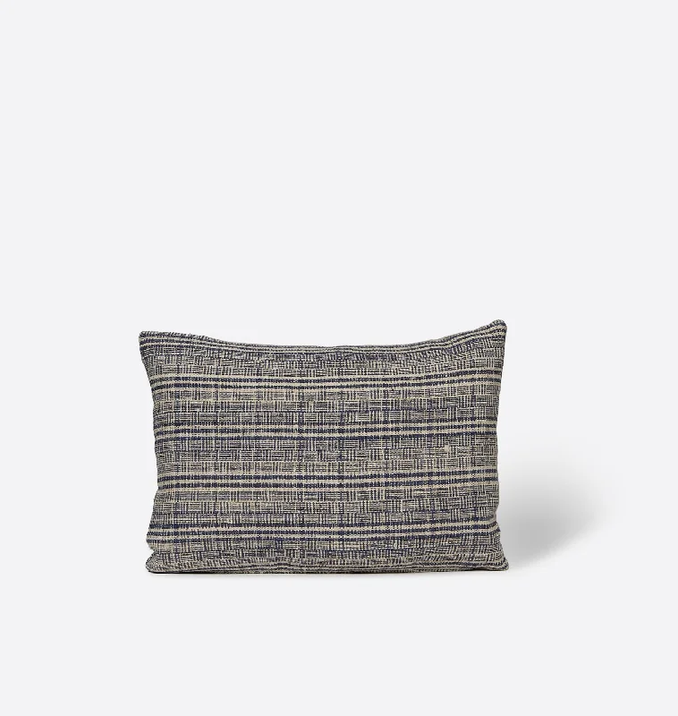 Cotton Pillows for Natural ComfortPlush Pillows for a Cozy BedTara Vintage Lumbar Pillow 15" x 23"