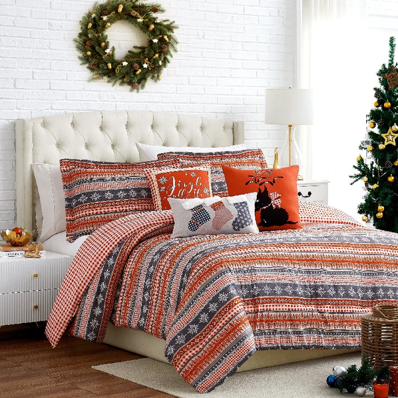 Latex - filled comforters with a bouncy texture and good supportCozy Cottage 6-Piece Comforter Bedding Set Latex - filled comforters with a bouncy texture and good supportCozy Cottage 6-Piece Comforter Bedding Set