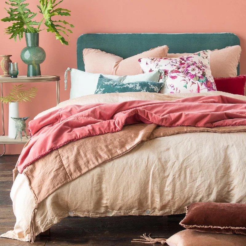 Floral - printed duvet covers for a romantic and feminine touchPaloma Duvet Cover