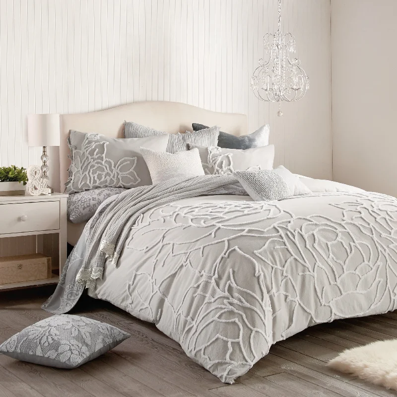 Wool - filled comforters with natural moisture - wicking and temperature - regulating featuresPorch & Den Scoffins Floral 3-piece Cotton Comforter Set Wool - filled comforters with natural moisture - wicking and temperature - regulating featuresPorch & Den Scoffins Floral 3-piece Cotton Comforter Set