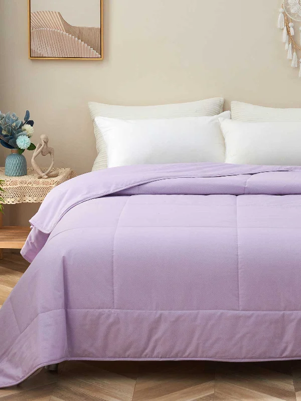 Latex - filled comforters with a bouncy texture and good supportTheta Lilac Purple Pattern Cotton Light Comforter