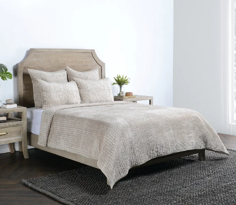 Hypoallergenic Pillows for Allergy SufferersVilla by Classic Home Bari Velvet Pebble Quilt Hypoallergenic Pillows for Allergy SufferersVilla by Classic Home Bari Velvet Pebble Quilt