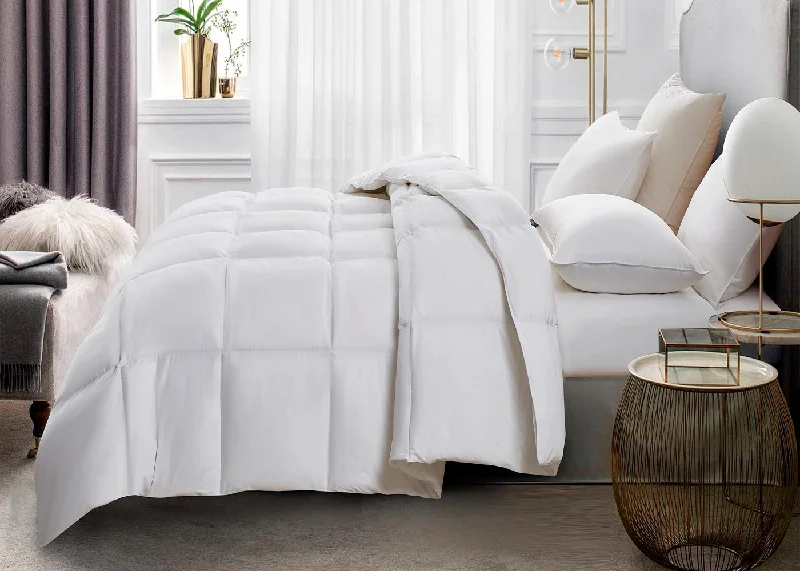 Full - size comforters suitable for full - sized beds in guest rooms or small bedroomsSerta Light Warmth White Goose Feather and Down Fiber Comforter