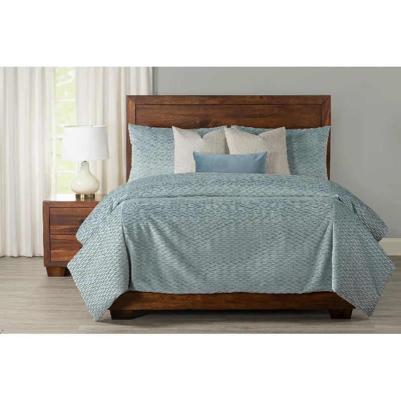 Cotton - filled comforters for a breathable and natural sleep experienceBlue Tide 7 Piece Duvet Set Cotton - filled comforters for a breathable and natural sleep experienceBlue Tide 7 Piece Duvet Set