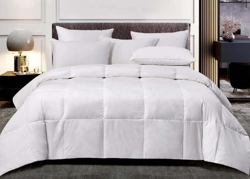 Silk - filled comforters for a luxurious and smooth touchScott Living All Season White Goose Feather and Down Fiber Comforter Silk - filled comforters for a luxurious and smooth touchScott Living All Season White Goose Feather and Down Fiber Comforter