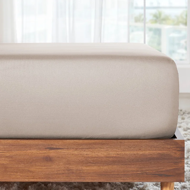 Fitted Sheets with Reinforced Corners for Long - Lasting UseFitted Sheet Only - 100% Cotton Sateen - Everyday Soft Fitted Sheets with Reinforced Corners for Long - Lasting UseFitted Sheet Only - 100% Cotton Sateen - Everyday Soft