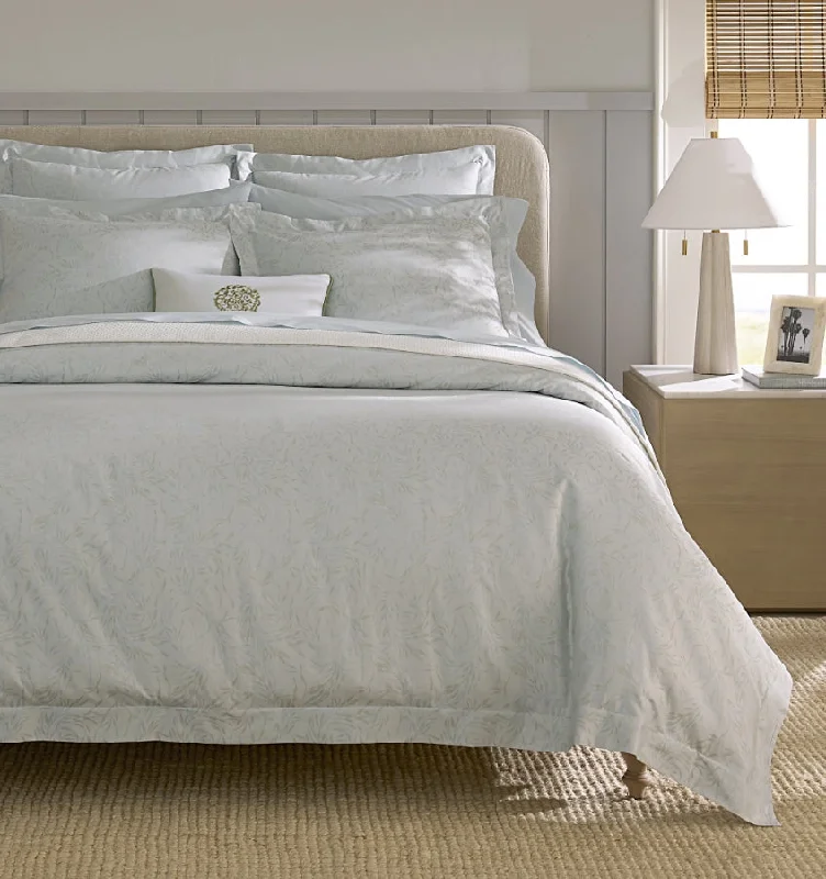 Abstract - designed duvet covers to add an artistic flair to the bedroomSelini Duvet Cover Abstract - designed duvet covers to add an artistic flair to the bedroomSelini Duvet Cover