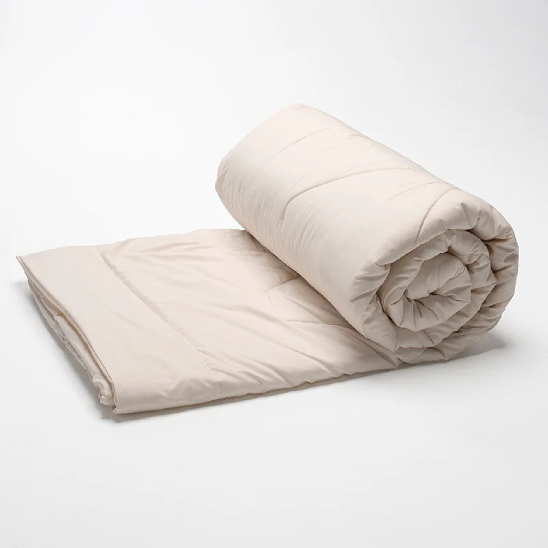 Plush Pillows for a Cozy BedSuite Sleep Washable Wool Comforters