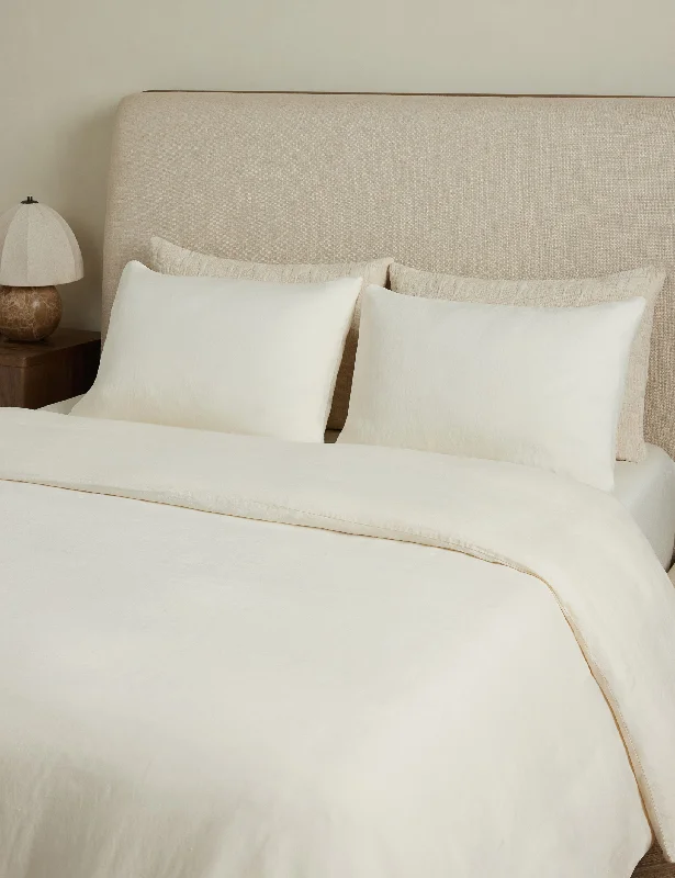 Duvet covers suitable for use with synthetic - filled comfortersYuka Linen Bamboo Duvet Cover by DISC Interiors Duvet covers suitable for use with synthetic - filled comfortersYuka Linen Bamboo Duvet Cover by DISC Interiors