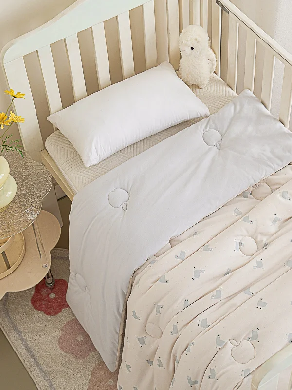 Duck down comforters with a softer feel and good warmth retentionHappy Alpaca Cotton Knitted All Season Comforter Duck down comforters with a softer feel and good warmth retentionHappy Alpaca Cotton Knitted All Season Comforter