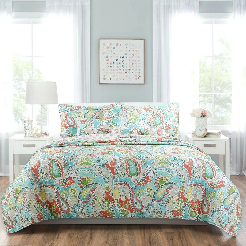 Mohair blankets with a unique sheen and softnessAlpaca wool blankets for a hypoallergenic and warm option3pc Queen Paisley Reversible Quilt Set Blue Mohair blankets with a unique sheen and softnessAlpaca wool blankets for a hypoallergenic and warm option3pc Queen Paisley Reversible Quilt Set Blue