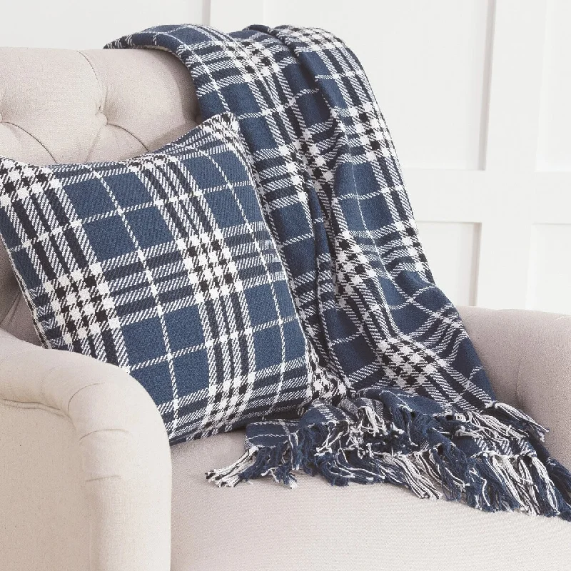 Synthetic fiber blend blankets for a budget - friendly choiceMicrofiber blankets that are durable and easy to care for50" x 60" Max Plaid Throw Collection Synthetic fiber blend blankets for a budget - friendly choiceMicrofiber blankets that are durable and easy to care for50" x 60" Max Plaid Throw Collection