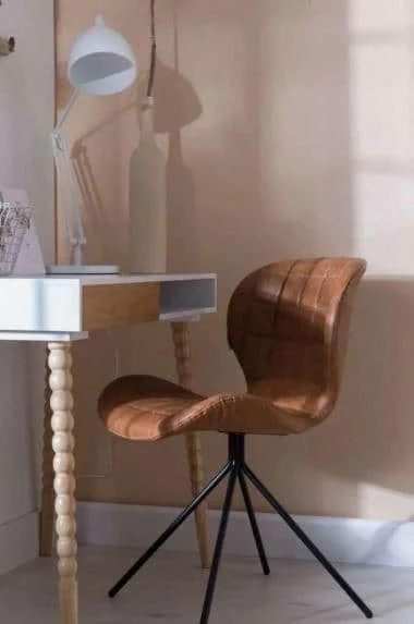 Alpaca wool blankets for a hypoallergenic and warm optionChenille blankets with a thick and fuzzy textureBrown OMG LL Chair Alpaca wool blankets for a hypoallergenic and warm optionChenille blankets with a thick and fuzzy textureBrown OMG LL Chair