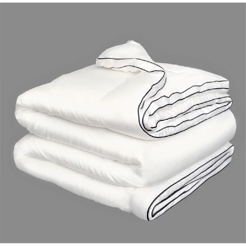 Bamboo fiber blankets with natural antibacterial propertiesSilk blankets with a smooth and elegant touchChilled Eucalyptus Comforter Pine & River - Like a Cloud & Silky Soft Bamboo fiber blankets with natural antibacterial propertiesSilk blankets with a smooth and elegant touchChilled Eucalyptus Comforter Pine & River - Like a Cloud & Silky Soft