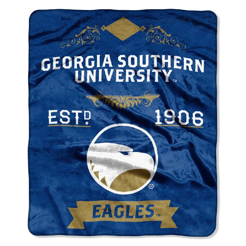 Bamboo fiber blankets with natural antibacterial propertiesFleece blankets for a cozy and plush textureCOL 670 Georgia Southern 'Label' Raschel Throw Bamboo fiber blankets with natural antibacterial propertiesFleece blankets for a cozy and plush textureCOL 670 Georgia Southern 'Label' Raschel Throw