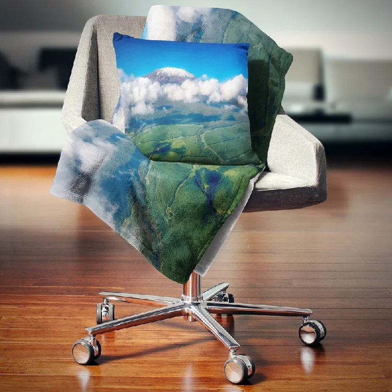 Bamboo fiber blankets with natural antibacterial propertiesLinen blankets with a rustic and textured lookDesignart 'Aerial View of Mount Kilimanjaro' Landscape Fleece Throw Blanket