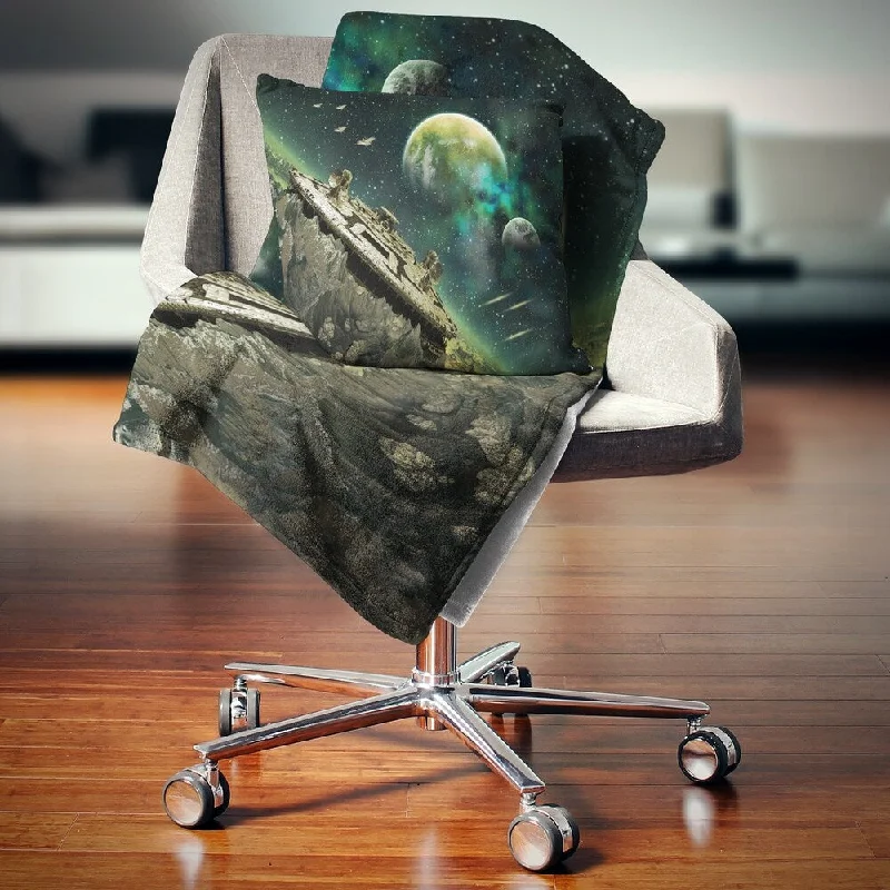 Mohair blankets with a unique sheen and softnessBamboo fiber blankets with natural antibacterial propertiesDesignart 'Alien Planet' Abstract Throw Blanket Mohair blankets with a unique sheen and softnessBamboo fiber blankets with natural antibacterial propertiesDesignart 'Alien Planet' Abstract Throw Blanket