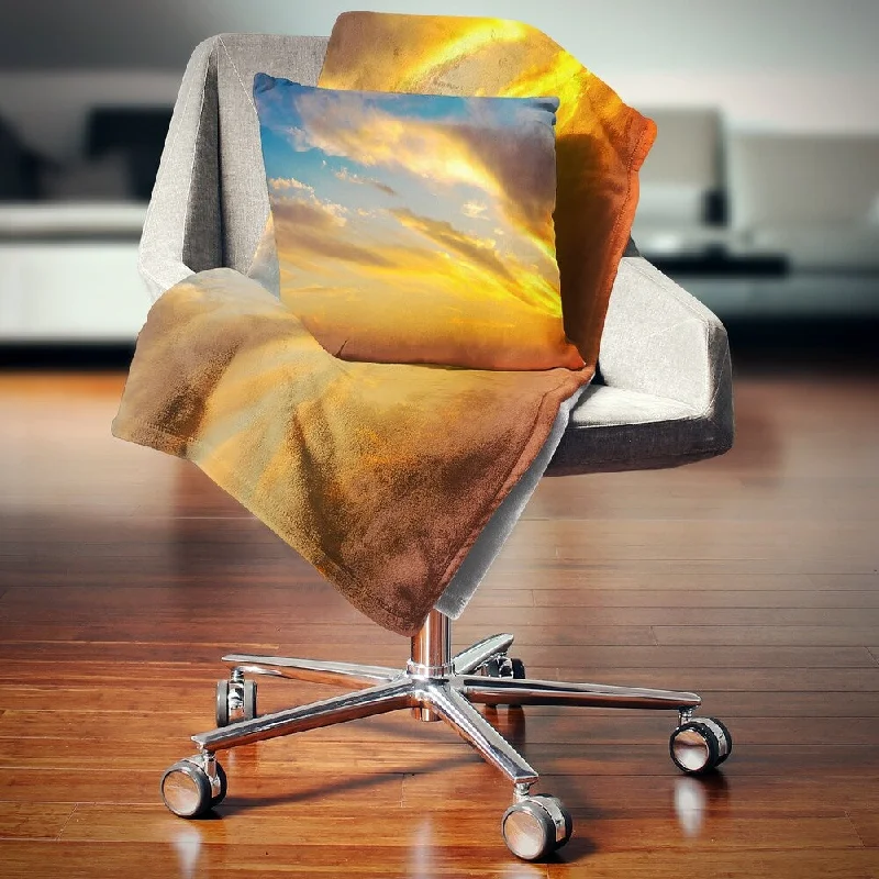 Bamboo fiber blankets with natural antibacterial propertiesSynthetic fiber blend blankets for a budget - friendly choiceDesignart 'Amazing Golden Sky at Sunset' Modern Seashore Throw Blanket Bamboo fiber blankets with natural antibacterial propertiesSynthetic fiber blend blankets for a budget - friendly choiceDesignart 'Amazing Golden Sky at Sunset' Modern Seashore Throw Blanket