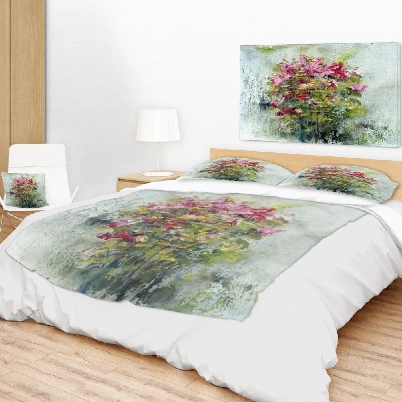 Silk blankets with a smooth and elegant touchAcrylic blankets for a soft and affordable alternativeDesignart 'Bouquets Of Roses Painting Art' Floral Throw Blanket Silk blankets with a smooth and elegant touchAcrylic blankets for a soft and affordable alternativeDesignart 'Bouquets Of Roses Painting Art' Floral Throw Blanket