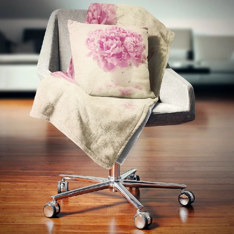 Cotton blankets for breathability and a lightweight feelQueen - size blankets for standard - sized bedsDesignart 'Bunch of Peony Flowers on Table' Floral Throw Blanket Cotton blankets for breathability and a lightweight feelQueen - size blankets for standard - sized bedsDesignart 'Bunch of Peony Flowers on Table' Floral Throw Blanket