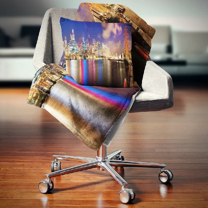 Chenille blankets with a thick and fuzzy textureChenille blankets with a thick and fuzzy textureDesignart 'Colorful Sydney Skyline' Cityscape Photography Throw Blanket