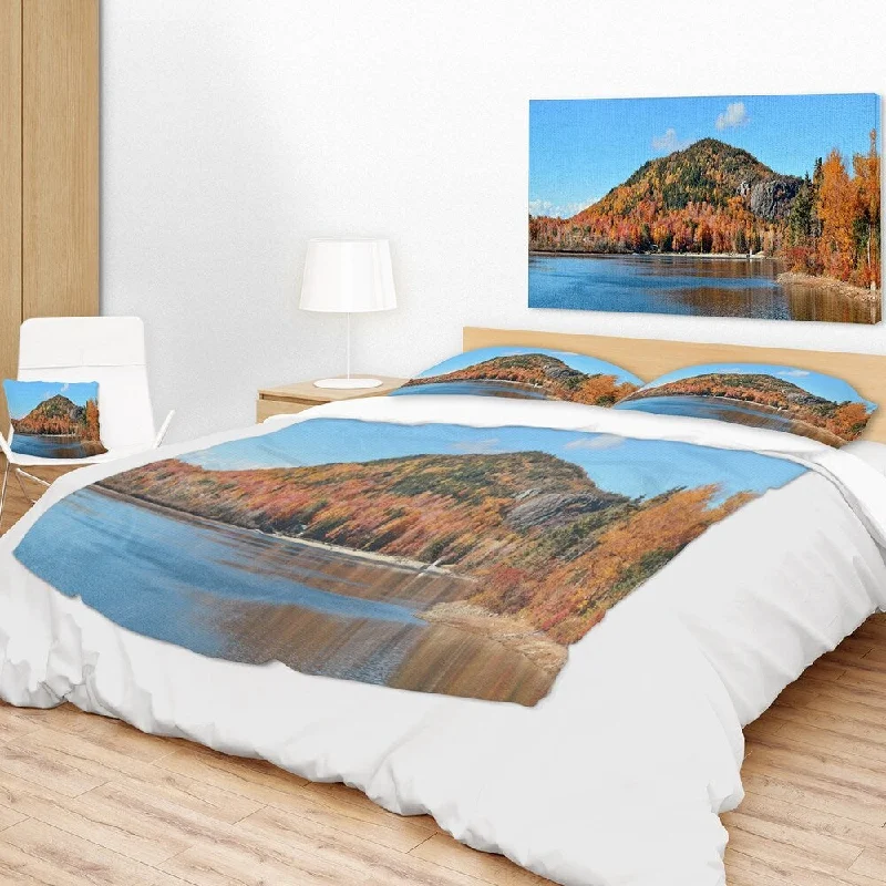 Recycled polyester blankets for an eco - conscious optionCotton blankets for breathability and a lightweight feelDesignart 'Lake and Beautiful Autumn Foliage' Landscape Fleece Throw Blanket Recycled polyester blankets for an eco - conscious optionCotton blankets for breathability and a lightweight feelDesignart 'Lake and Beautiful Autumn Foliage' Landscape Fleece Throw Blanket