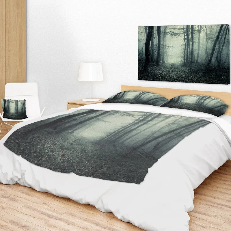 Recycled polyester blankets for an eco - conscious optionAlpaca wool blankets for a hypoallergenic and warm optionDesignart 'Trail Through Dark Forest' Landscape Photo Throw Blanket Recycled polyester blankets for an eco - conscious optionAlpaca wool blankets for a hypoallergenic and warm optionDesignart 'Trail Through Dark Forest' Landscape Photo Throw Blanket