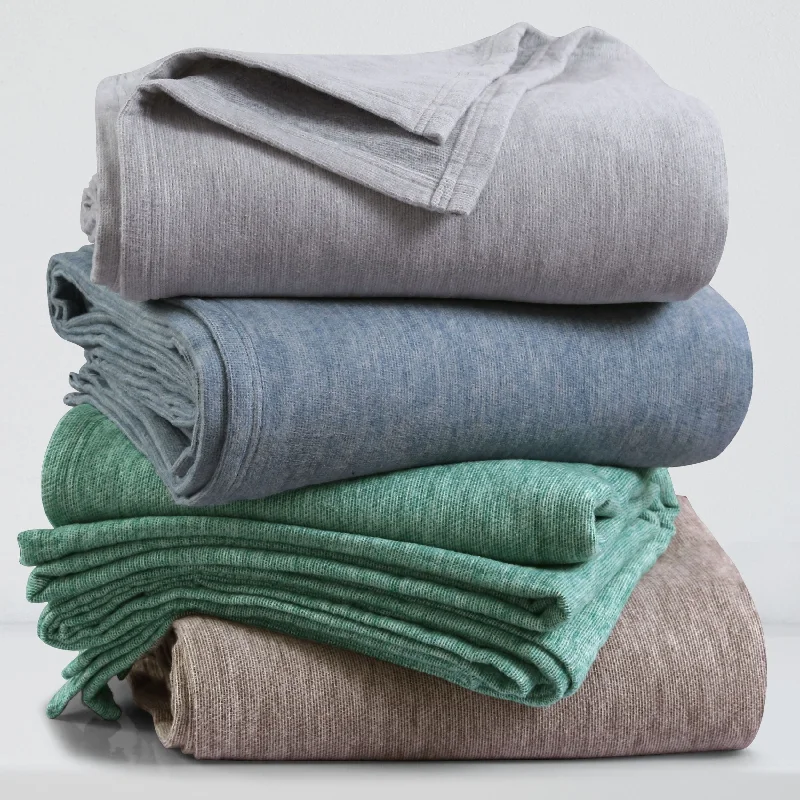 Acrylic blankets for a soft and affordable alternativeMohair blankets with a unique sheen and softnessGerman Yarn Dyed All Seasons Cotton Silk Oversized Blanket Acrylic blankets for a soft and affordable alternativeMohair blankets with a unique sheen and softnessGerman Yarn Dyed All Seasons Cotton Silk Oversized Blanket