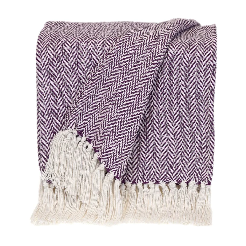 Mohair blankets with a unique sheen and softnessKing - size blankets to cover large beds comfortablyHomeRoots Parkland Collection Transitional Herringbone Purple Rectangle 50" x 60" Throw Mohair blankets with a unique sheen and softnessKing - size blankets to cover large beds comfortablyHomeRoots Parkland Collection Transitional Herringbone Purple Rectangle 50" x 60" Throw