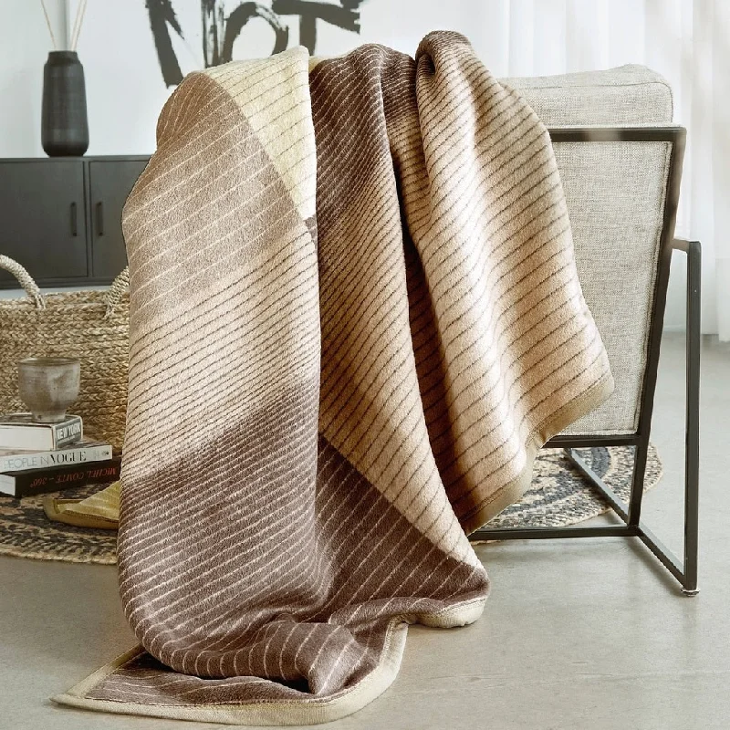 Recycled polyester blankets for an eco - conscious optionKing - size blankets to cover large beds comfortablyIbena Oversized Jacquard Woven Blanket Throw in Three Colors