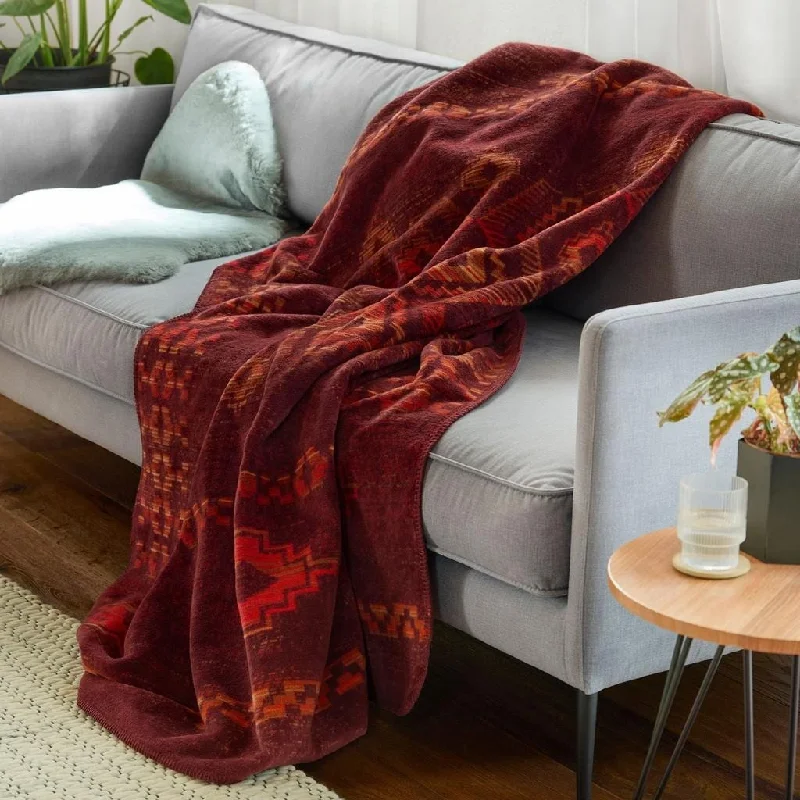 Queen - size blankets for standard - sized bedsBamboo fiber blankets with natural antibacterial propertiesIBENA Southwestern Burgundy Fall Inspired Cozy Throw Blanket 'Gaya' Queen - size blankets for standard - sized bedsBamboo fiber blankets with natural antibacterial propertiesIBENA Southwestern Burgundy Fall Inspired Cozy Throw Blanket 'Gaya'