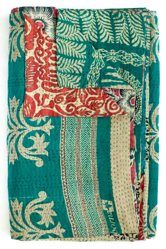 Wool blankets with natural warmth and insulationRayon from bamboo blankets for a silky and breathable feelMasterpiece No. 116 Kantha Quilt Wool blankets with natural warmth and insulationRayon from bamboo blankets for a silky and breathable feelMasterpiece No. 116 Kantha Quilt