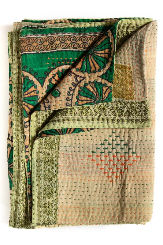 Mohair blankets with a unique sheen and softnessFleece blankets for a cozy and plush textureMasterpiece No. 88 Kantha Quilt Mohair blankets with a unique sheen and softnessFleece blankets for a cozy and plush textureMasterpiece No. 88 Kantha Quilt