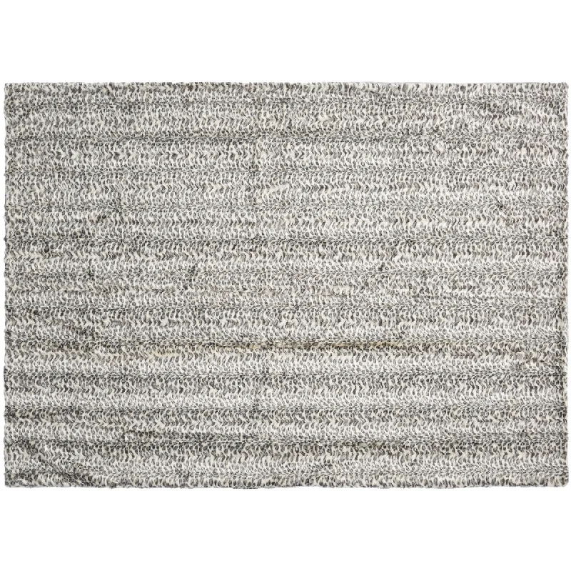 Queen - size blankets for standard - sized bedsLinen blankets with a rustic and textured lookMina Victory Imitative Fur 50" x 70" Throw Blanket Queen - size blankets for standard - sized bedsLinen blankets with a rustic and textured lookMina Victory Imitative Fur 50" x 70" Throw Blanket