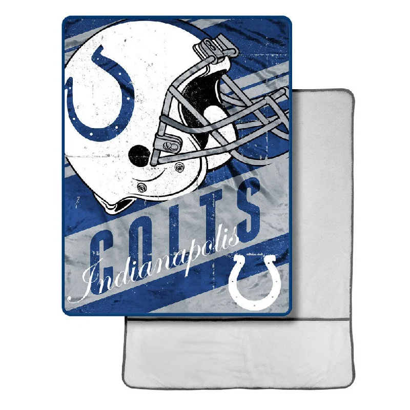 King - size blankets to cover large beds comfortablyWool blankets with natural warmth and insulationNFL 113 Colts Foot Pocket throw King - size blankets to cover large beds comfortablyWool blankets with natural warmth and insulationNFL 113 Colts Foot Pocket throw