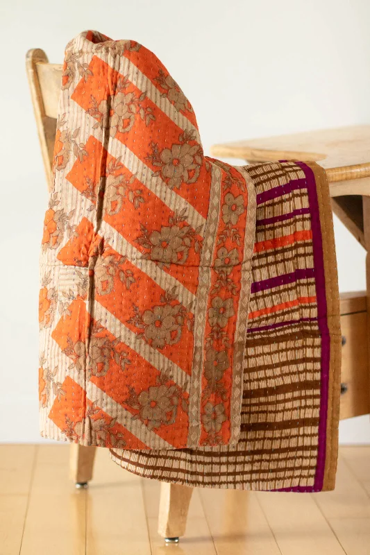 Queen - size blankets for standard - sized bedsLinen blankets with a rustic and textured lookPleasant No. 6 Kantha Mini Blanket Queen - size blankets for standard - sized bedsLinen blankets with a rustic and textured lookPleasant No. 6 Kantha Mini Blanket