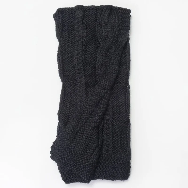 Cotton blankets for breathability and a lightweight feelMicrofiber blankets that are durable and easy to care forRaj Cable Knit, Asphalt, Throw Cotton blankets for breathability and a lightweight feelMicrofiber blankets that are durable and easy to care forRaj Cable Knit, Asphalt, Throw