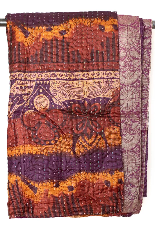 Linen blankets with a rustic and textured lookCotton blankets for breathability and a lightweight feelRegard Silk Blend Throw Linen blankets with a rustic and textured lookCotton blankets for breathability and a lightweight feelRegard Silk Blend Throw