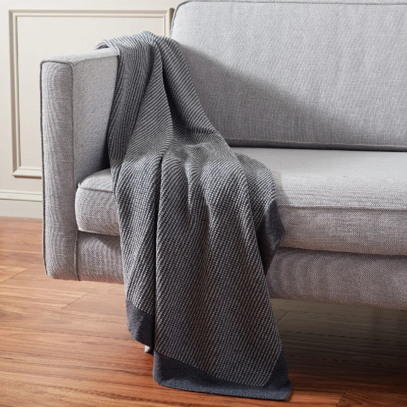 Rayon from bamboo blankets for a silky and breathable feelBamboo fiber blankets with natural antibacterial propertiesSAFAVIEH Home Franca 50x60-inch Throw