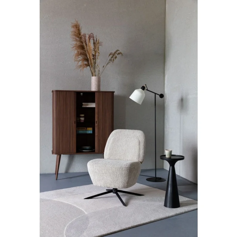 Chenille blankets with a thick and fuzzy textureQueen - size blankets for standard - sized bedsBlack Floss Side Table Chenille blankets with a thick and fuzzy textureQueen - size blankets for standard - sized bedsBlack Floss Side Table
