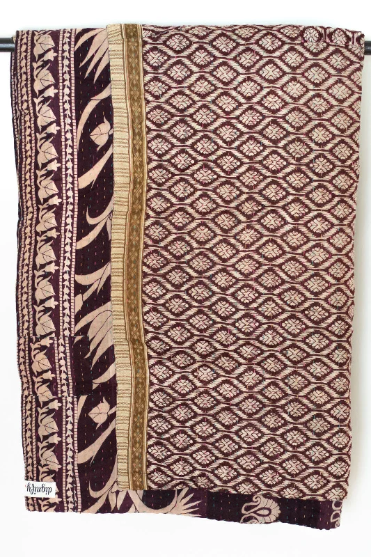 Chenille blankets with a thick and fuzzy textureWool blankets with natural warmth and insulationStory No. 5 Kantha Large Throw Chenille blankets with a thick and fuzzy textureWool blankets with natural warmth and insulationStory No. 5 Kantha Large Throw