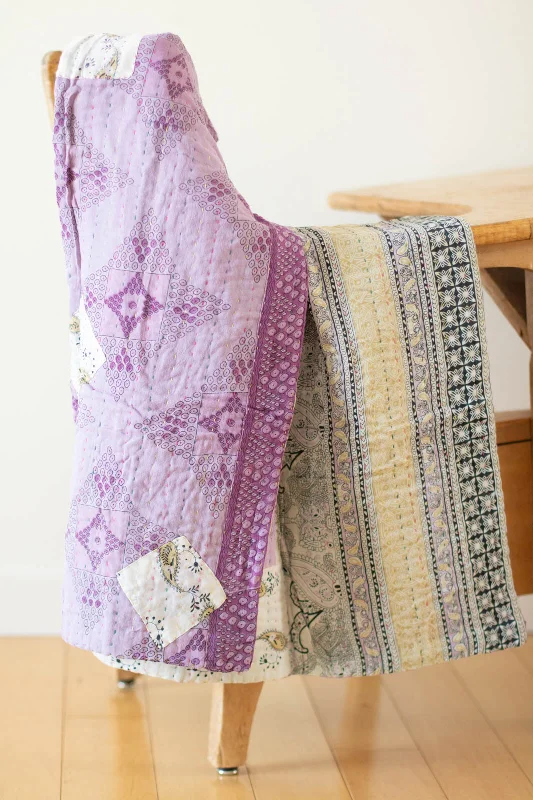 Queen - size blankets for standard - sized bedsMicrofiber blankets that are durable and easy to care forSweet No. 4 Kantha Baby Blanket Queen - size blankets for standard - sized bedsMicrofiber blankets that are durable and easy to care forSweet No. 4 Kantha Baby Blanket
