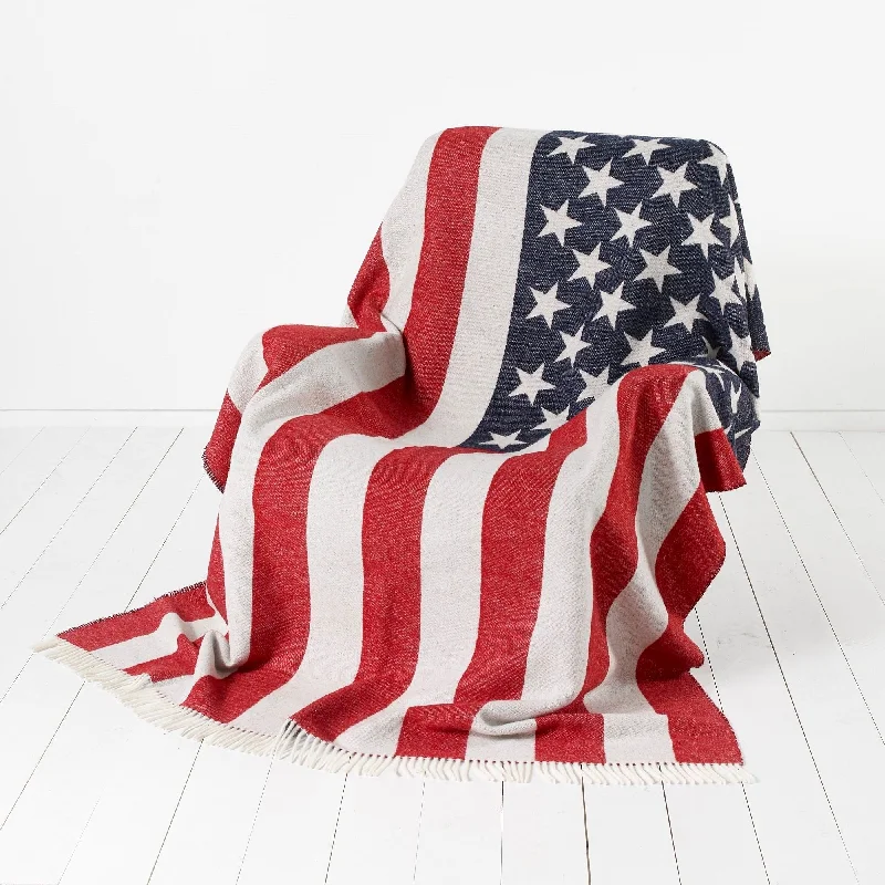 Silk blankets with a smooth and elegant touchWool blankets with natural warmth and insulationThe American Flag - Stars & Stripes - Old Glory - Star Spangled Banner - Throw Blanket Silk blankets with a smooth and elegant touchWool blankets with natural warmth and insulationThe American Flag - Stars & Stripes - Old Glory - Star Spangled Banner - Throw Blanket