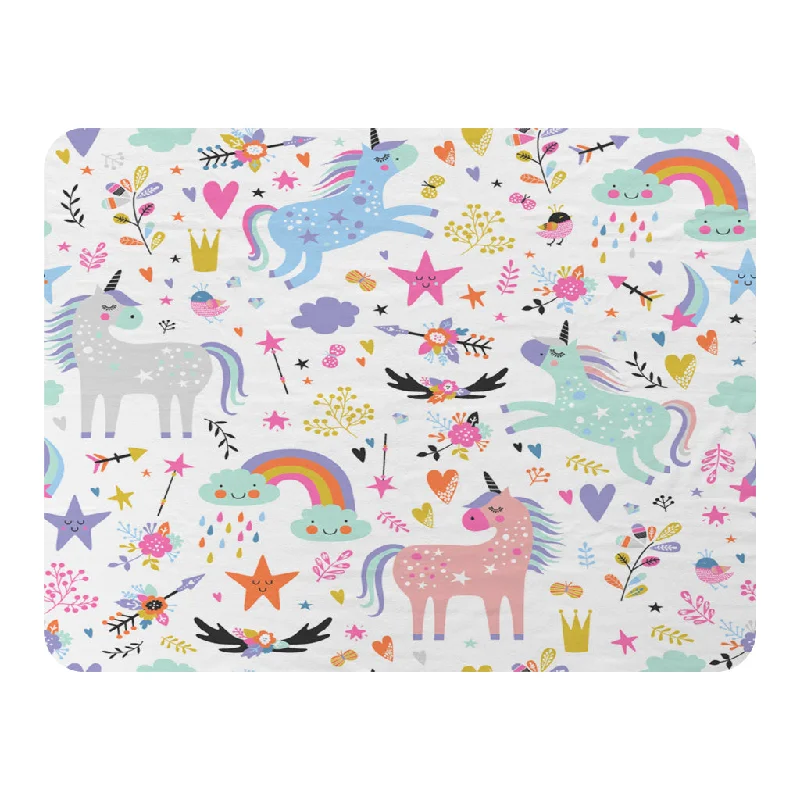 Silk blankets with a smooth and elegant touchBamboo fiber blankets with natural antibacterial propertiesunicorns (Blanket)