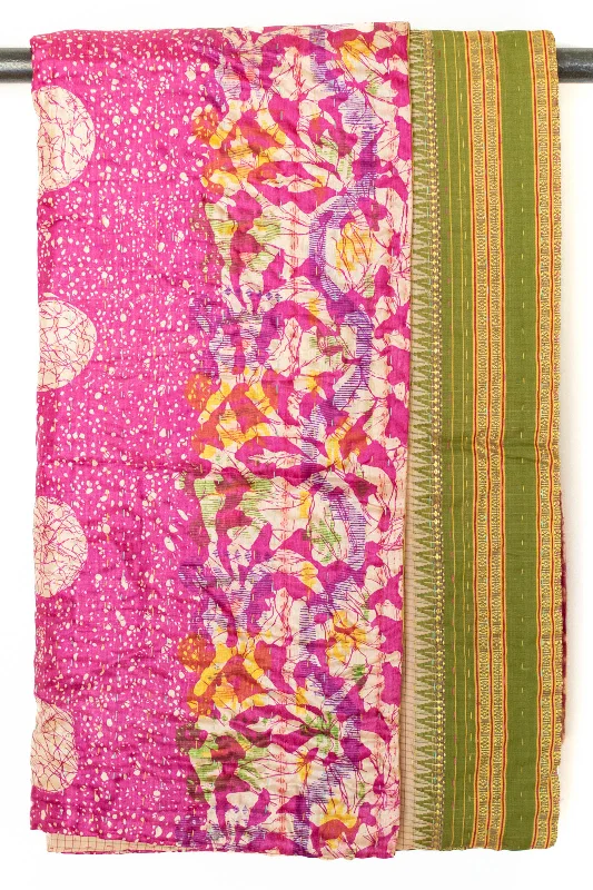 King - size blankets to cover large beds comfortablyWool blankets with natural warmth and insulationVivid Silk Blend Throw King - size blankets to cover large beds comfortablyWool blankets with natural warmth and insulationVivid Silk Blend Throw