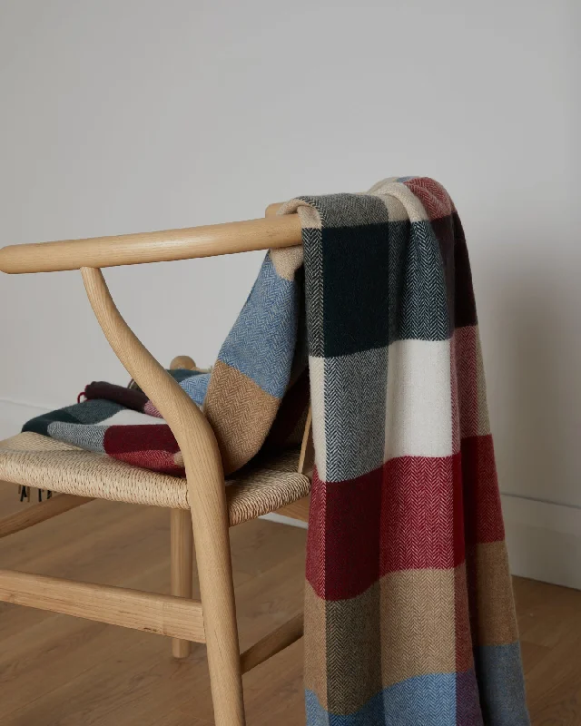 Cotton blankets for breathability and a lightweight feelSilk blankets with a smooth and elegant touchFoxford Woodland Avenue Lambswool Throw Cotton blankets for breathability and a lightweight feelSilk blankets with a smooth and elegant touchFoxford Woodland Avenue Lambswool Throw