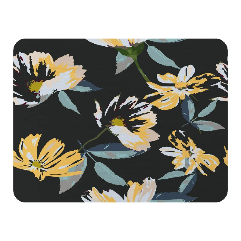 Bamboo fiber blankets with natural antibacterial propertiesMohair blankets with a unique sheen and softnessYellow Flowers on Green (Blanket) Bamboo fiber blankets with natural antibacterial propertiesMohair blankets with a unique sheen and softnessYellow Flowers on Green (Blanket)